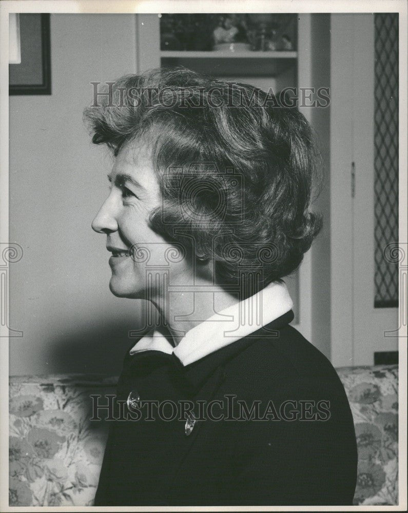 1967 Press Photo Mrs. William C. Newbere - Historic Images