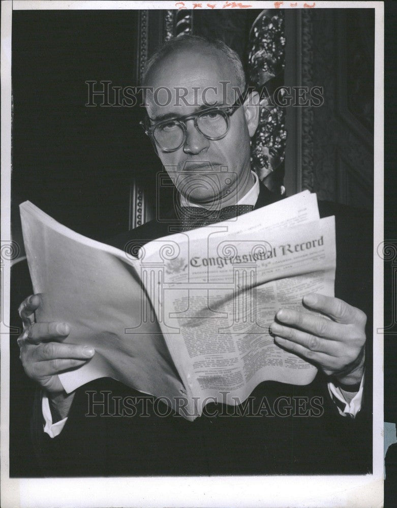 1958 Press Photo Sen. Richard Neuberger - Historic Images