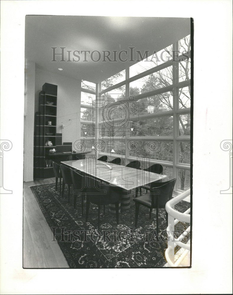 1990 Press Photo Ken Neumann home - Historic Images