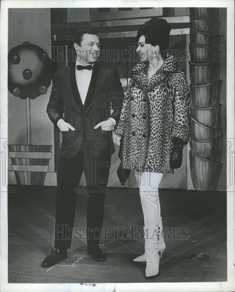 1988 Press Photo Steve Lawrence American singer/actor - Historic Images