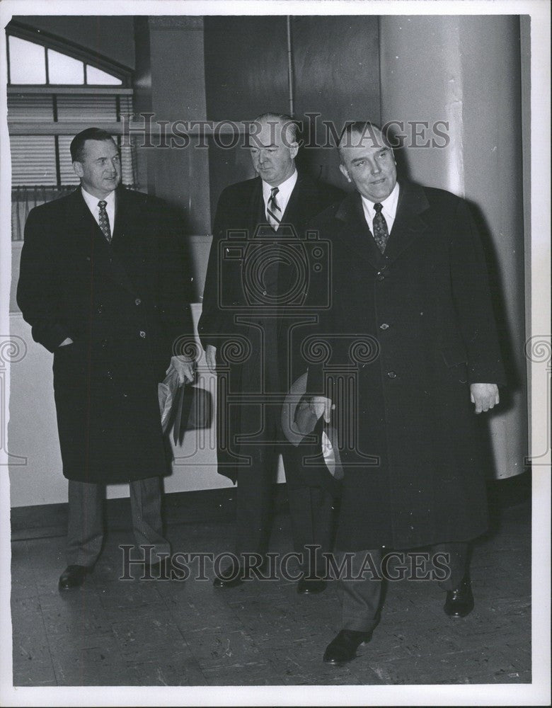 1958 Press Photo John D. Leary - Historic Images