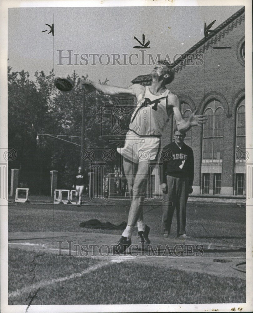 Press Photo Nikson - Historic Images