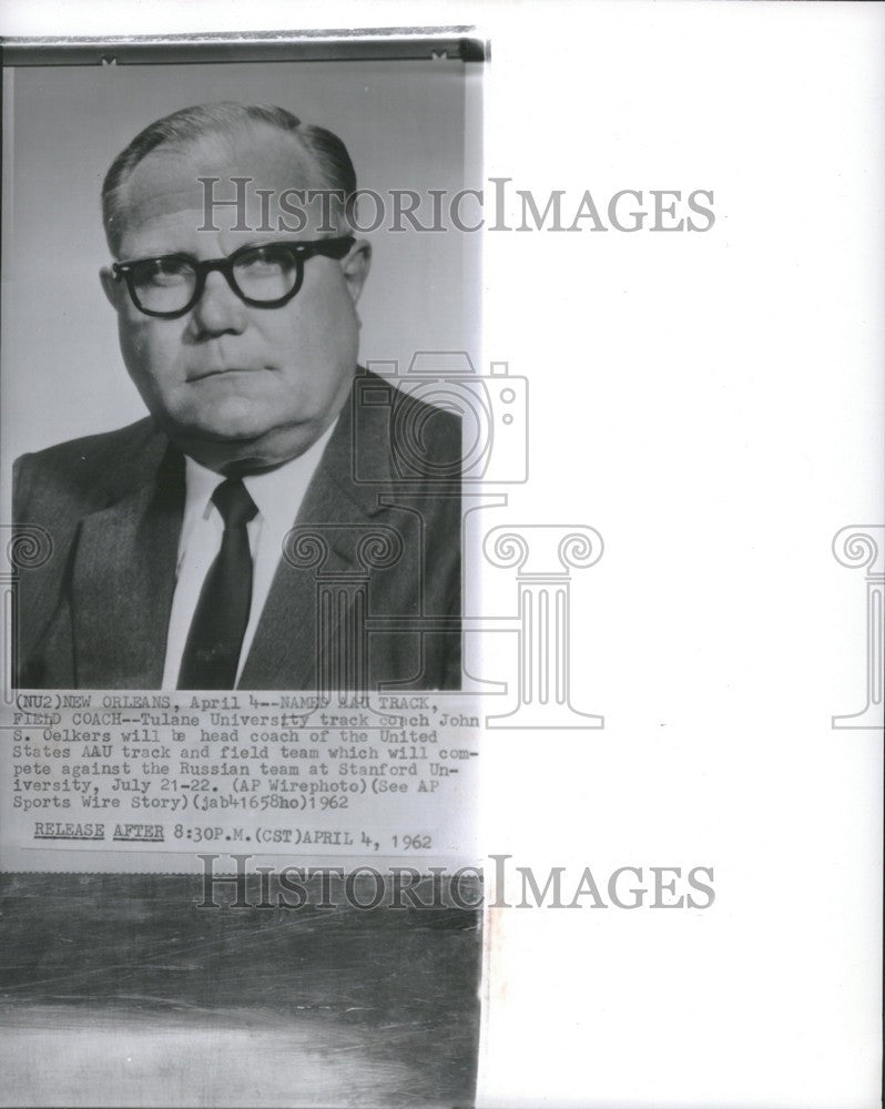 1962 Press Photo John Oelkers AAU track coach - Historic Images