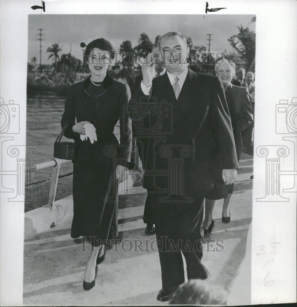 1949 Press Photo Honeymoon  Mayor William O&#39;Dwyer - Historic Images