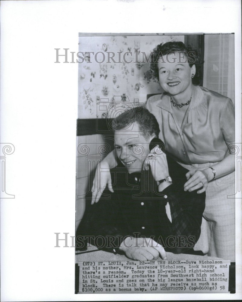 1958 Press Photo Dave Nicholson Bonus Baby - Historic Images