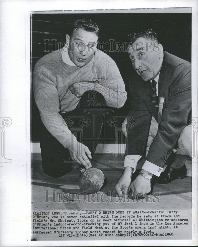 1960 Press Photo Parry O&#39;Brien record 63 feet 1 inch - Historic Images