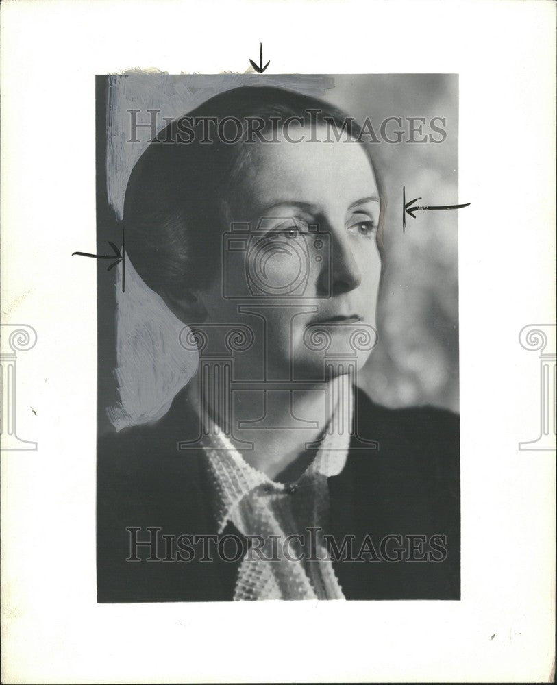 1943 Press Photo Kate O&#39;Brien Author - Historic Images