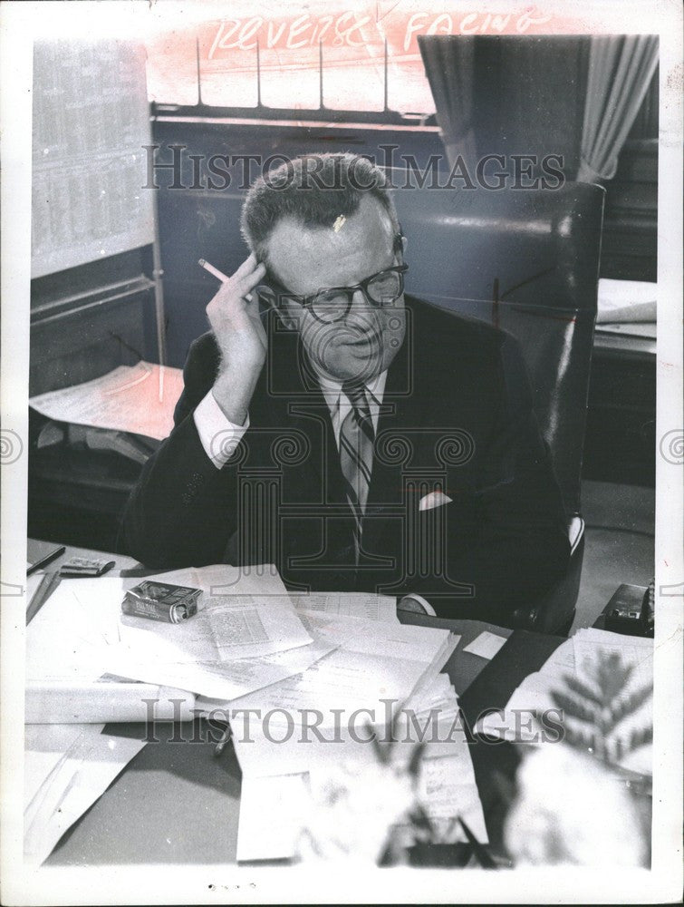 1961 Press Photo Lawrence F. O&#39;Brien Politician - Historic Images