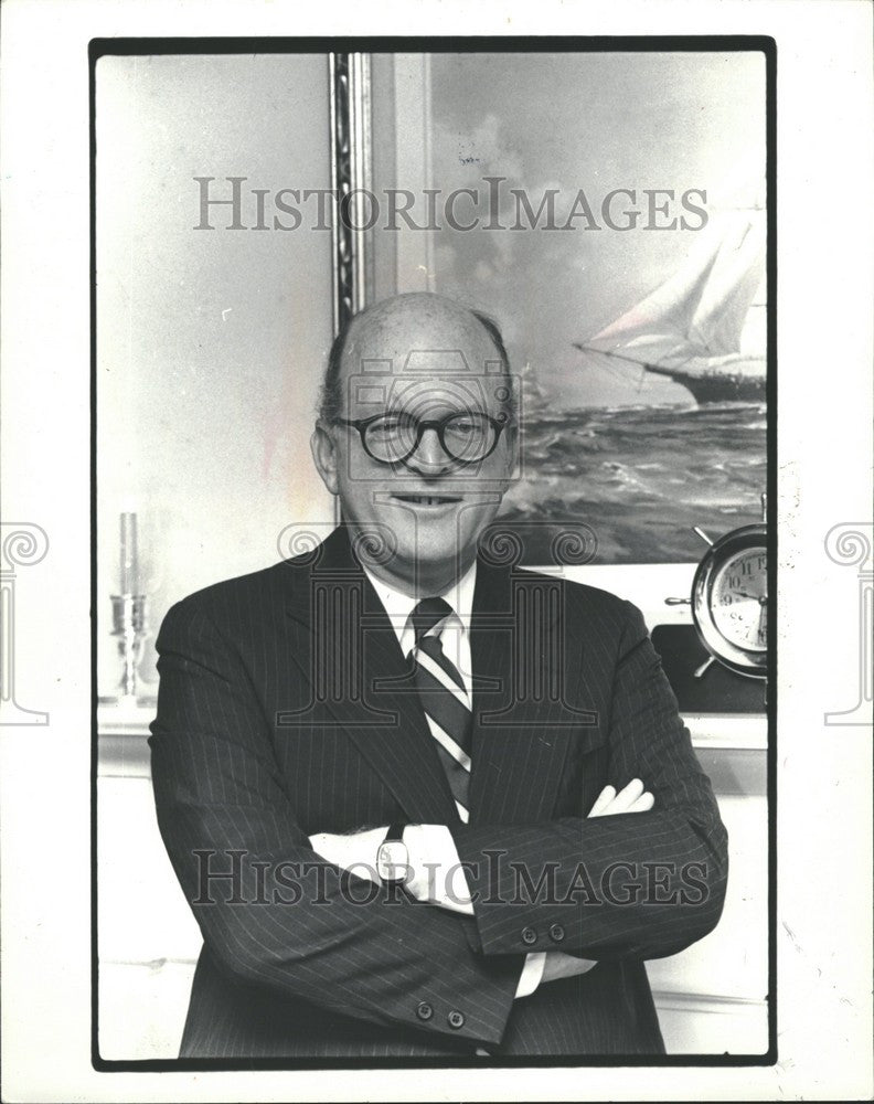 1995 Press Photo JUSTIN MORAN banking consultant - Historic Images