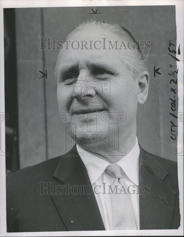 1958 Press Photo Endre Oeskay Violinist - Historic Images