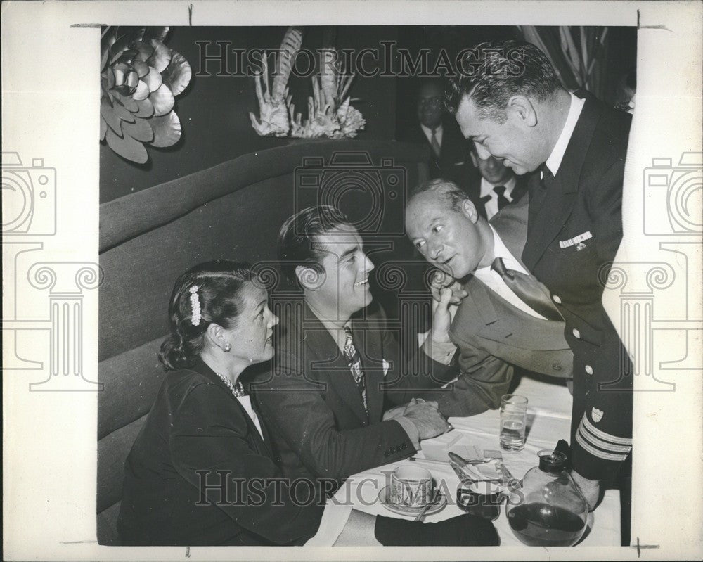 1945 Press Photo Phil Regans Georgie Jessel Jack - Historic Images