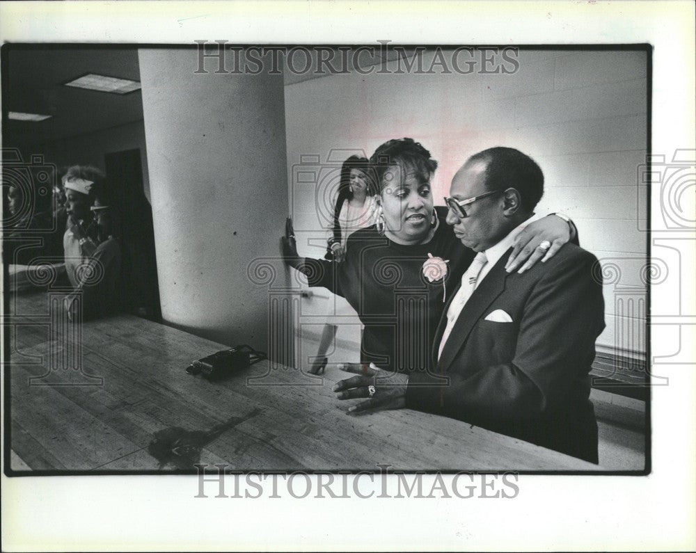 1987 Press Photo Ortheia Barnes - Historic Images