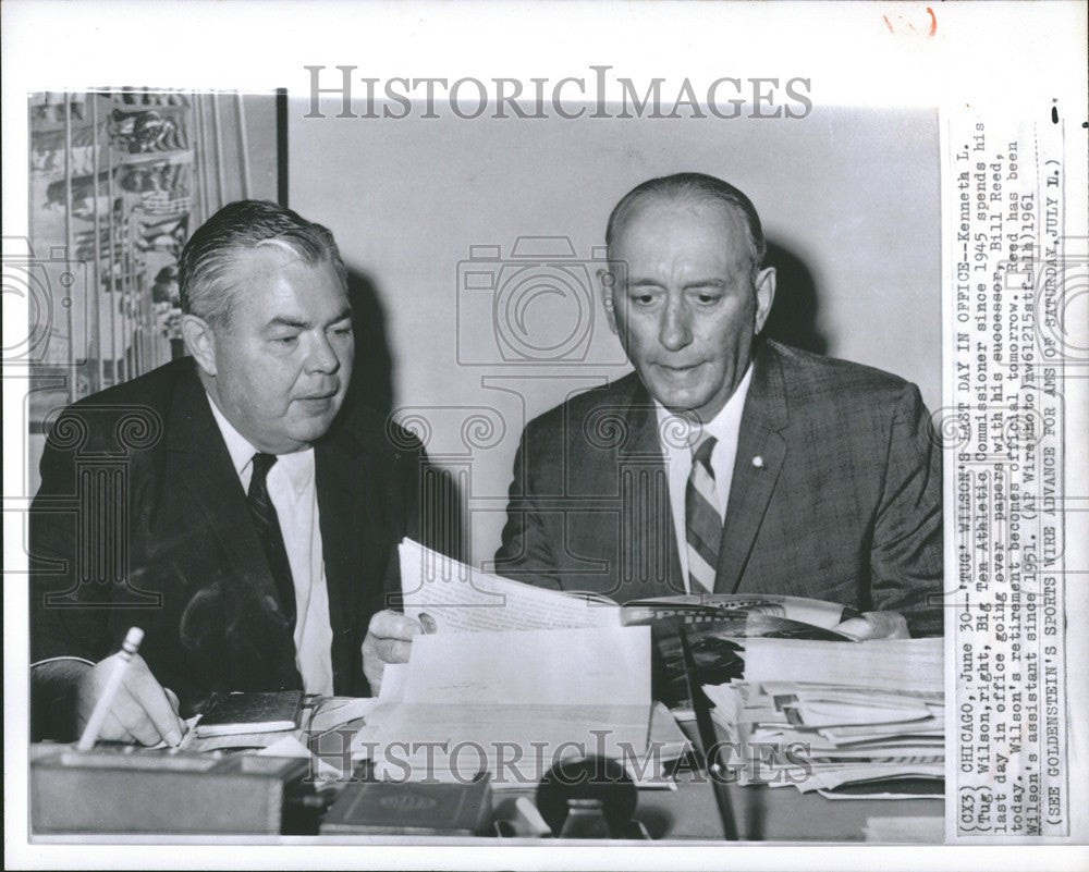 1961 Press Photo Kenneth Wilson Bill Reed Big Ten - Historic Images