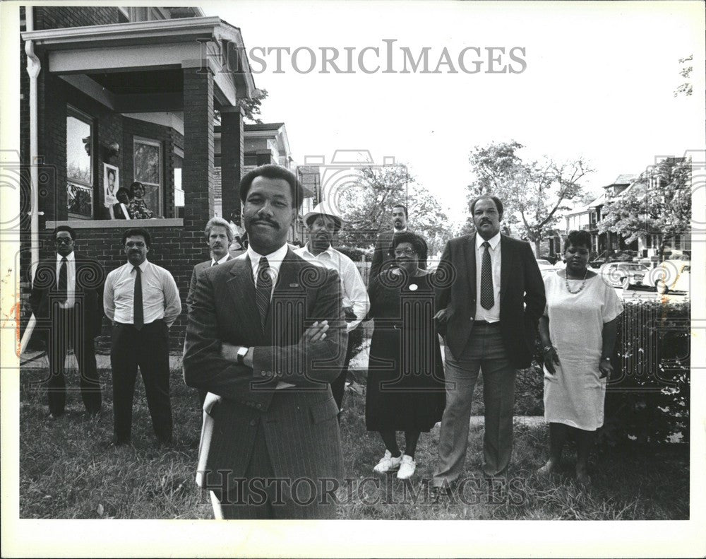 1985 Press Photo Tom Barrow family campaign workers - Historic Images