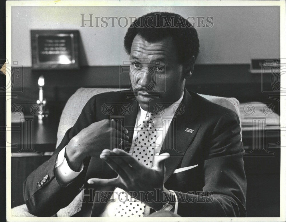 1989 Press Photo Thomas Barrow Candidate - Historic Images