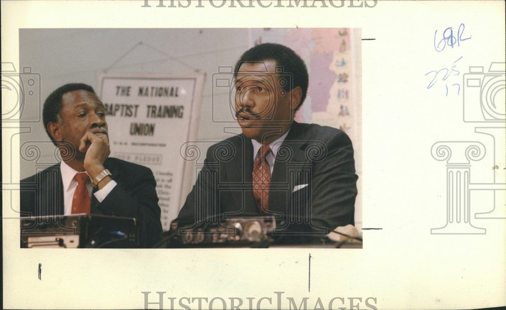 1988 Press Photo Tom Barrow Bapist Union - Historic Images