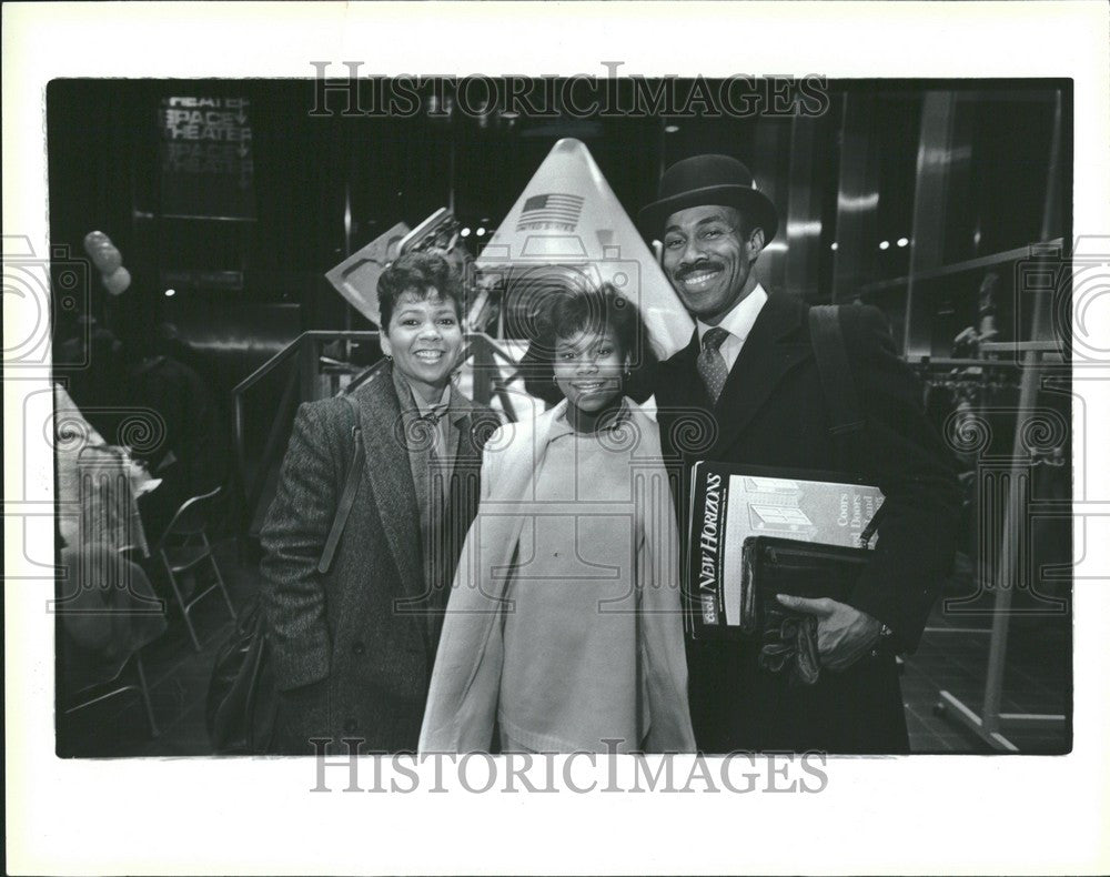 1986 Press Photo Lem Barney&#39;s family - Historic Images