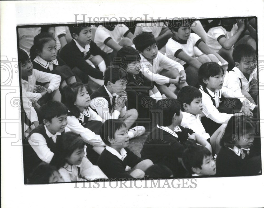 1991 Press Photo School Students assembly principal - Historic Images