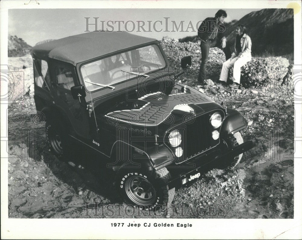 1976 Press Photo Jeep CJ golden eagle 1977 - Historic Images