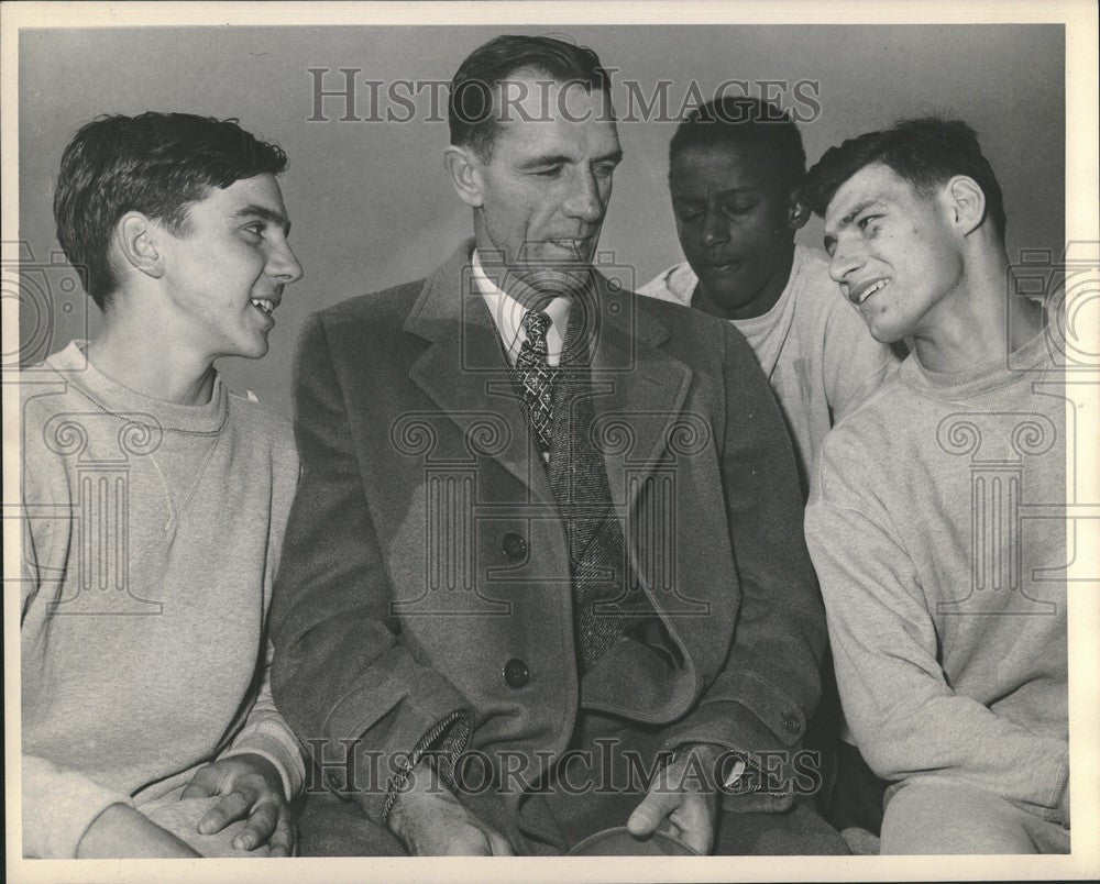 1948 Press Photo SKIP PALRANG BAGSTOAN - Historic Images