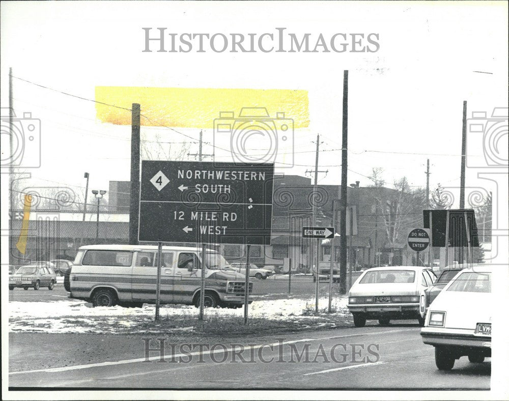 1983 Press Photo Northwestern Highway Lodge freeway - Historic Images