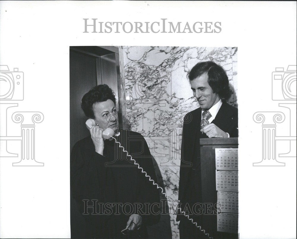 1974 Press Photo Court Clerk Michael Hibbs - Historic Images