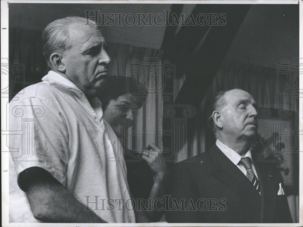 1959 Press Photo Coppin and Paray study portrait - Historic Images