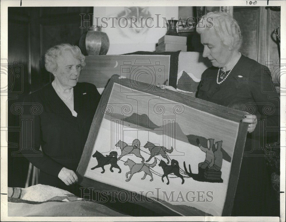 1942 Press Photo Mrs. John S. Newberry - Historic Images