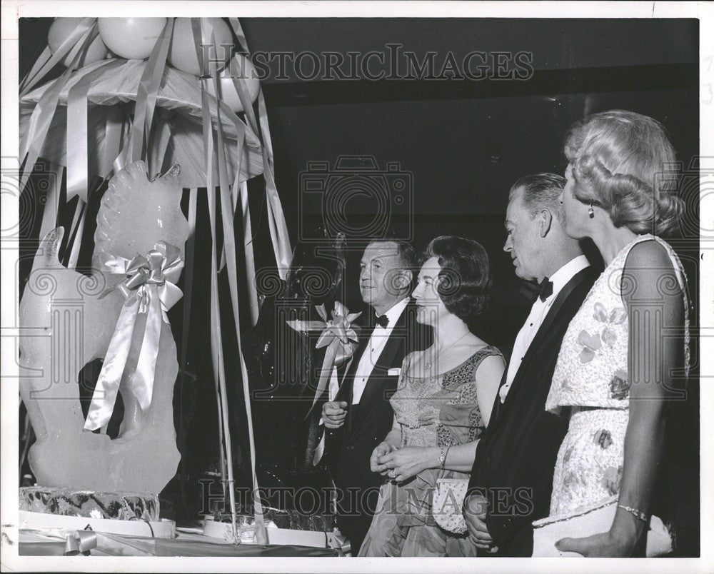 1962 Press Photo WILLIAM NEWBERGS  ROGER HUBBARDS - Historic Images