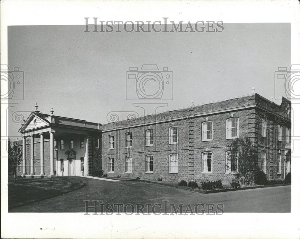 1970 Press Photo georgian operates metropolitan bloom - Historic Images