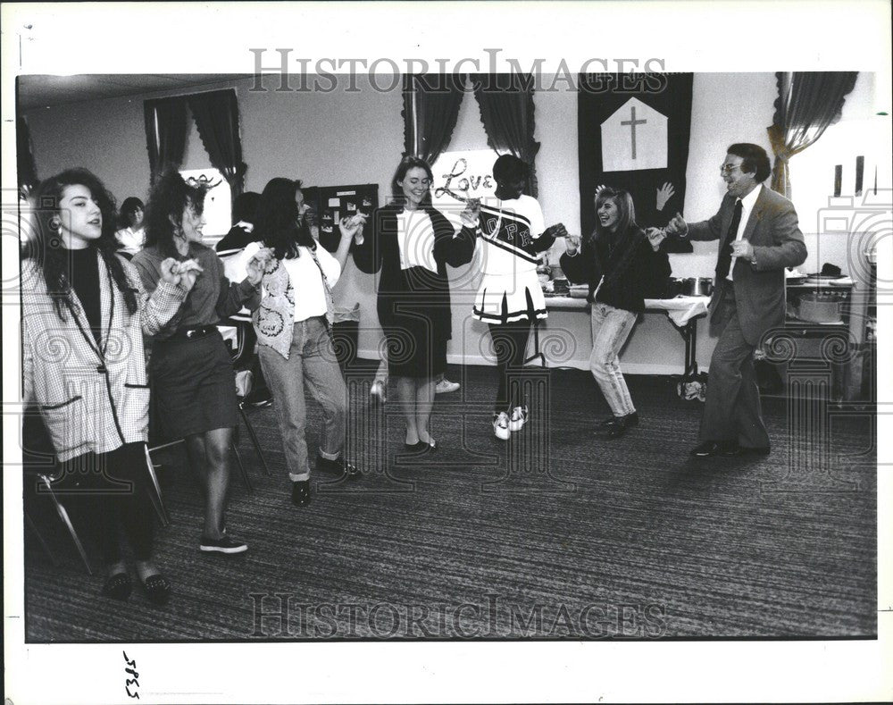 Press Photo Mark Waldman math teacher high school - Historic Images