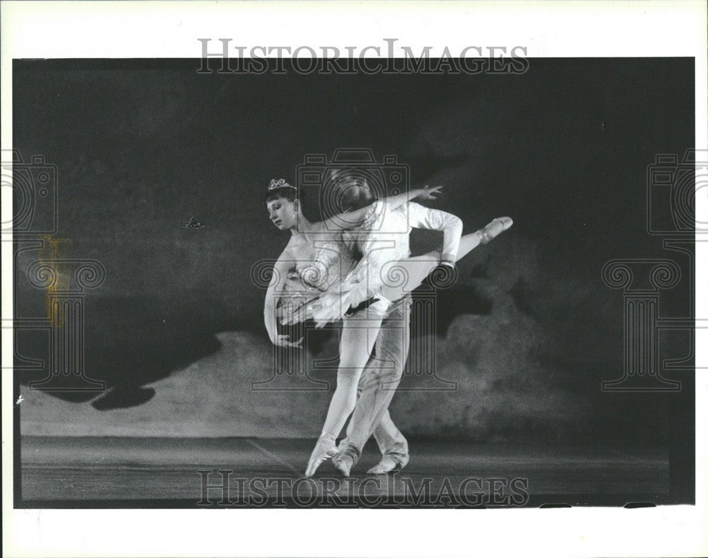 1990 Press Photo Marie Aversa Andre Levitt Nutcracker - Historic Images