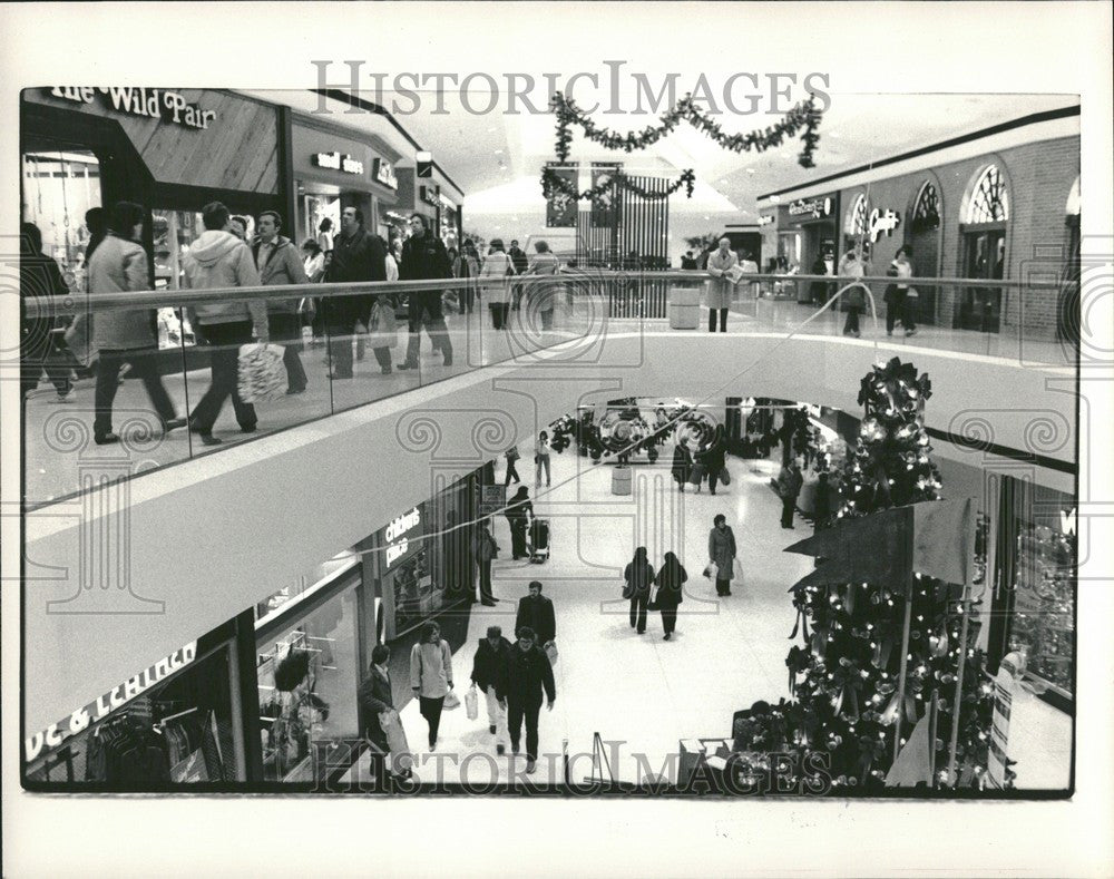 1983 Press Photo Oakland Mall - Historic Images