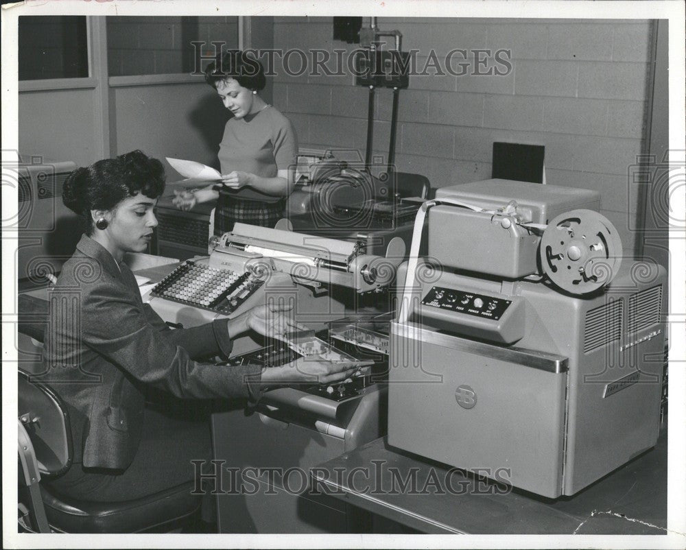 1959 Press Photo Office Machines - Historic Images