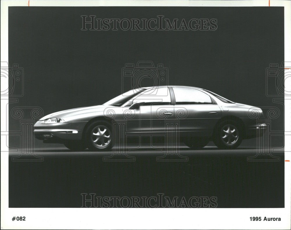 1993 Press Photo Oldsmobile Aurora - Historic Images