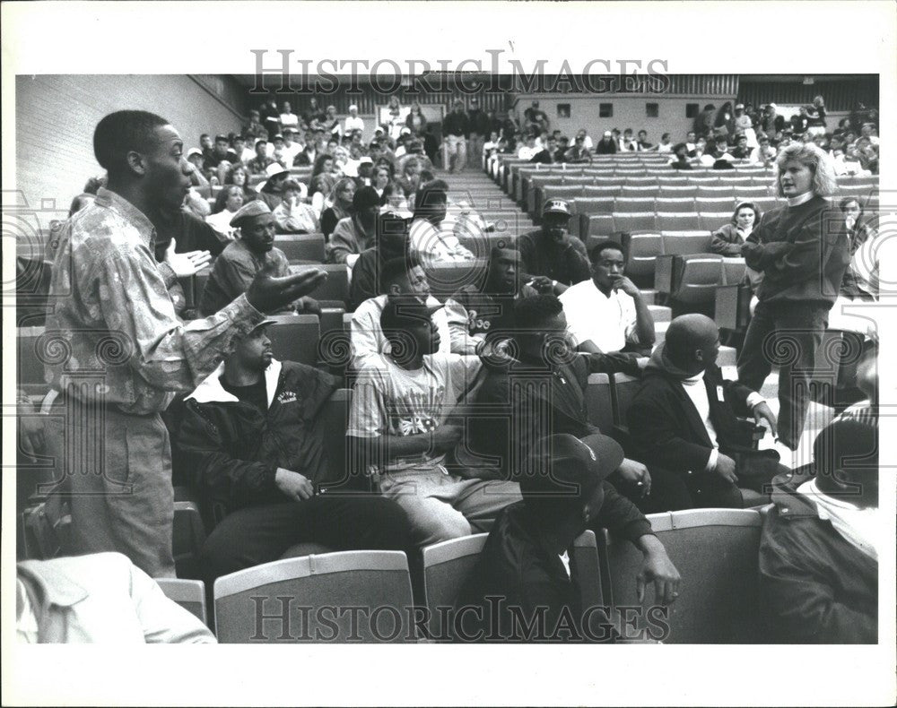 1992 Press Photo Olivet College - Historic Images