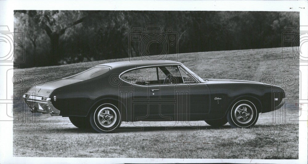1967 Press Photo lineup cutlass s coupe car new - Historic Images