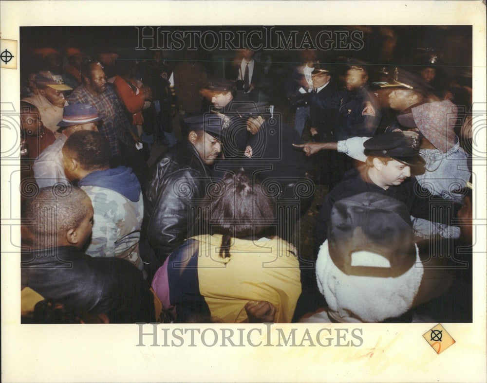 1991 Press Photo Jeffries Homes building Detroit - Historic Images