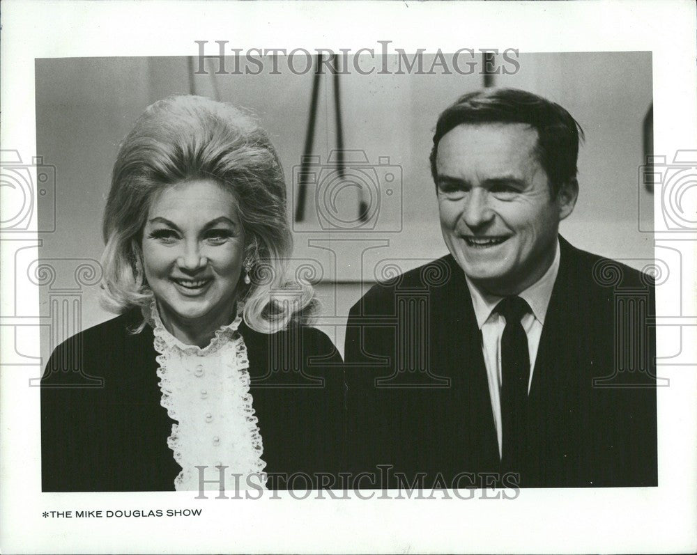 1966 Press Photo The Mike Douglas Show Ann Sothern TV - Historic Images