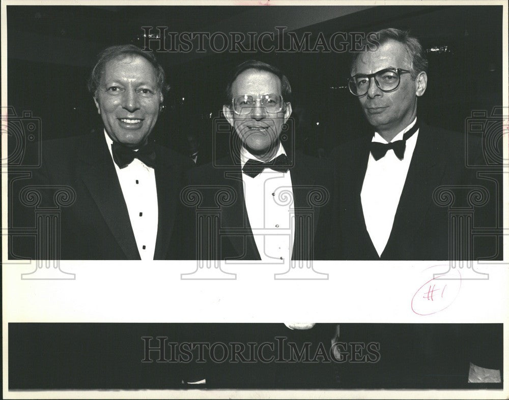 1987 Press Photo Drug store Chairman Jack Robinson - Historic Images