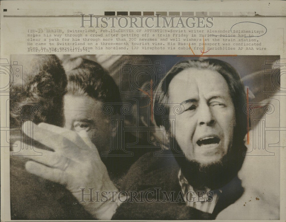 1974 Press Photo Soviet writer Alexander Solzhenitsyn - Historic Images