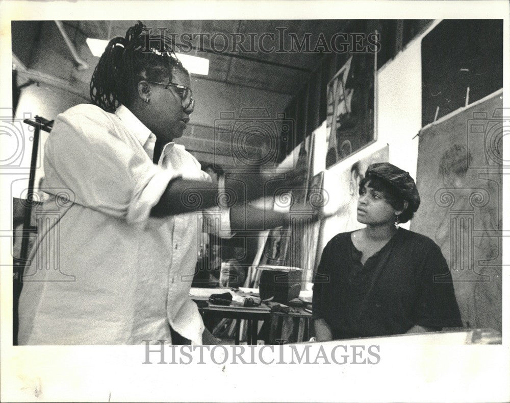 1990 Press Photo Gilda Snowden Artist DIA - Historic Images