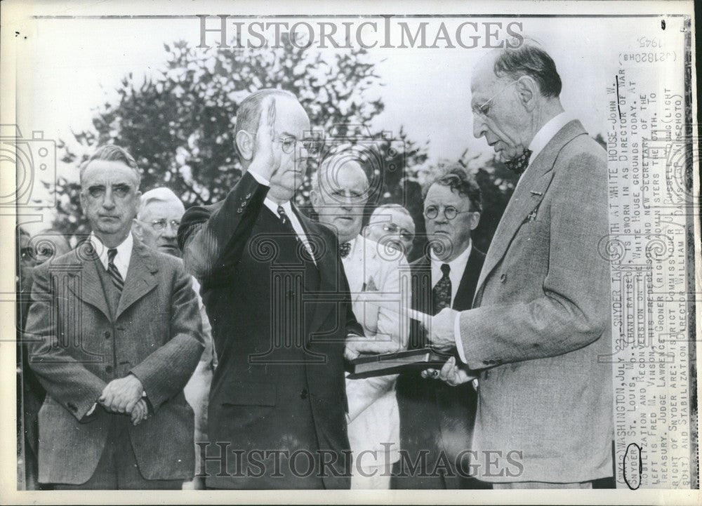 Press Photo John Snyder sworn Director White House - Historic Images