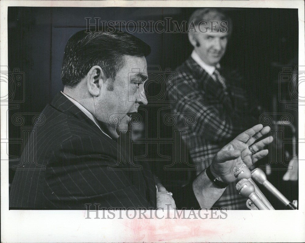 1982 Press Photo Ted Garvin Detroit Redwings NHL - Historic Images