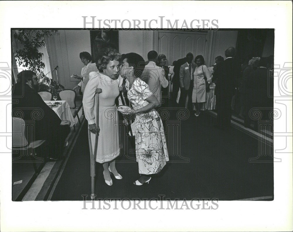 1985 Press Photo Joyce Garrett Detroit Athletic Club - Historic Images