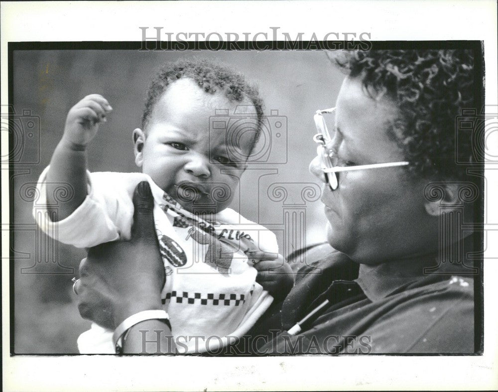 1990 Press Photo Terrence Fitch Marie Hill Detroit - Historic Images