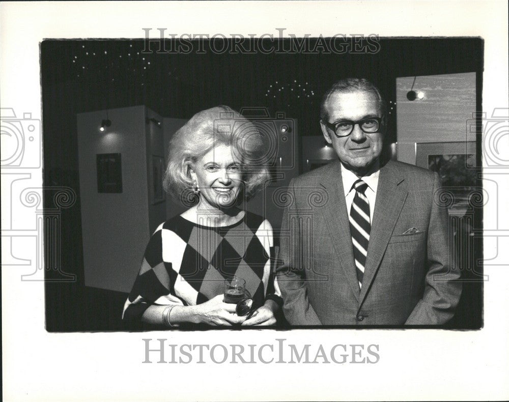 1986 Press Photo SIS  WALT FISHER - Historic Images