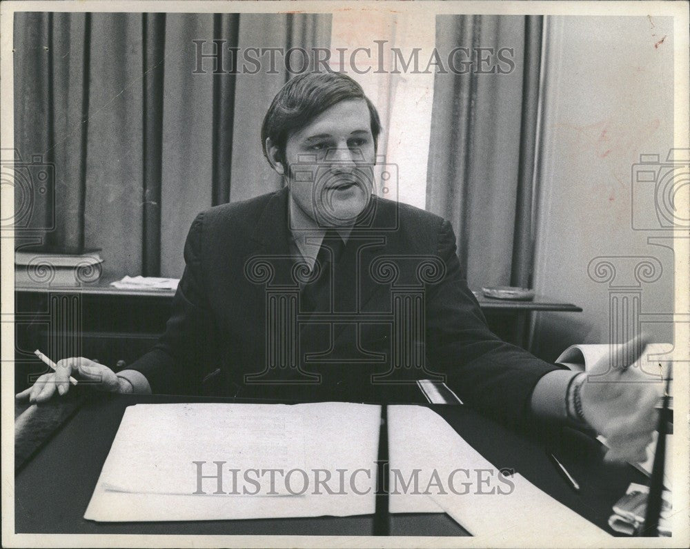 1951 Press Photo Robert Fitzpatrick - Historic Images