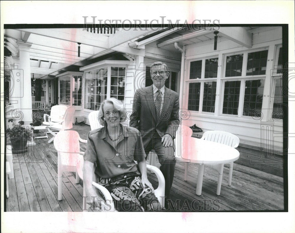 1990 Press Photo Jan Jun Fitzpatrick  Meadow Brook - Historic Images