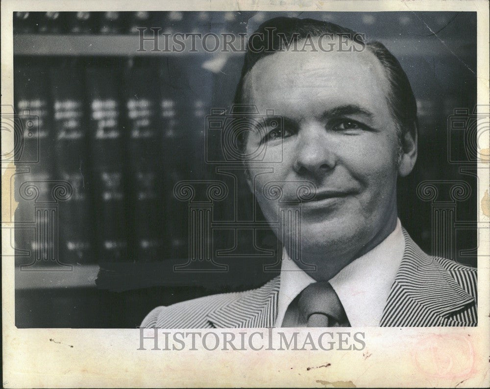 1973 Press Photo Attorney James Wells dark horse Dems - Historic Images